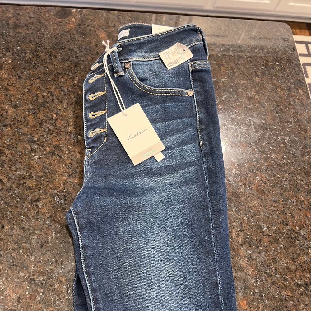 Women’s KanCan jeans 26x28